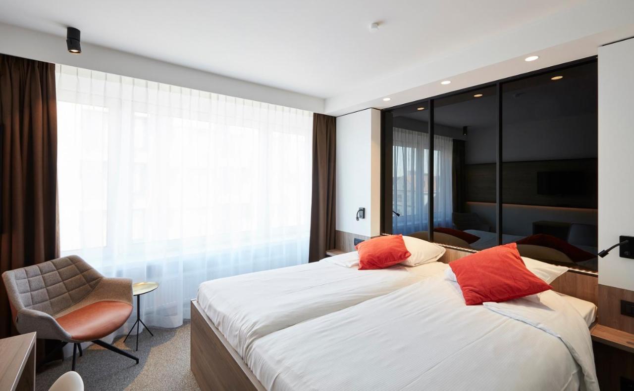 Hotel Nelson Knokke-Heist Exteriör bild
